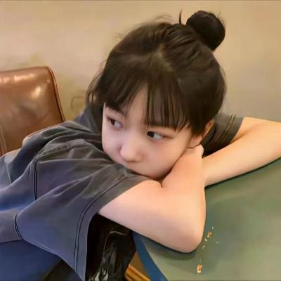 艳秘书 封面